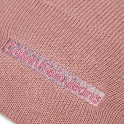 Cappello con logo centrale a contrasto cipria