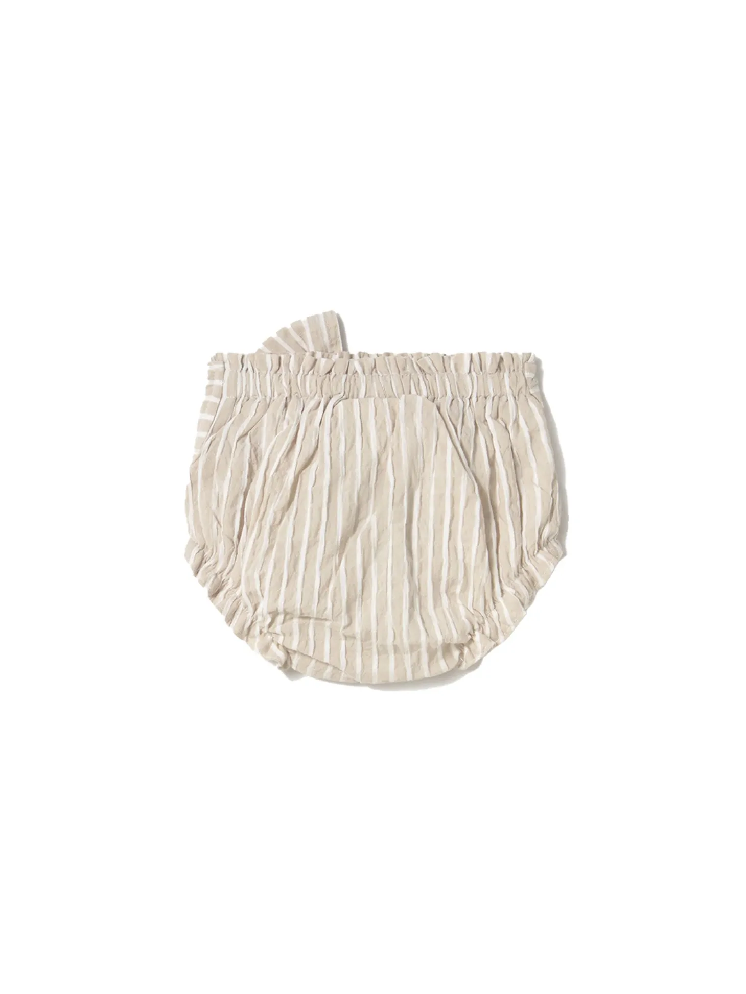 Completo giacca, blusa e shorts panna