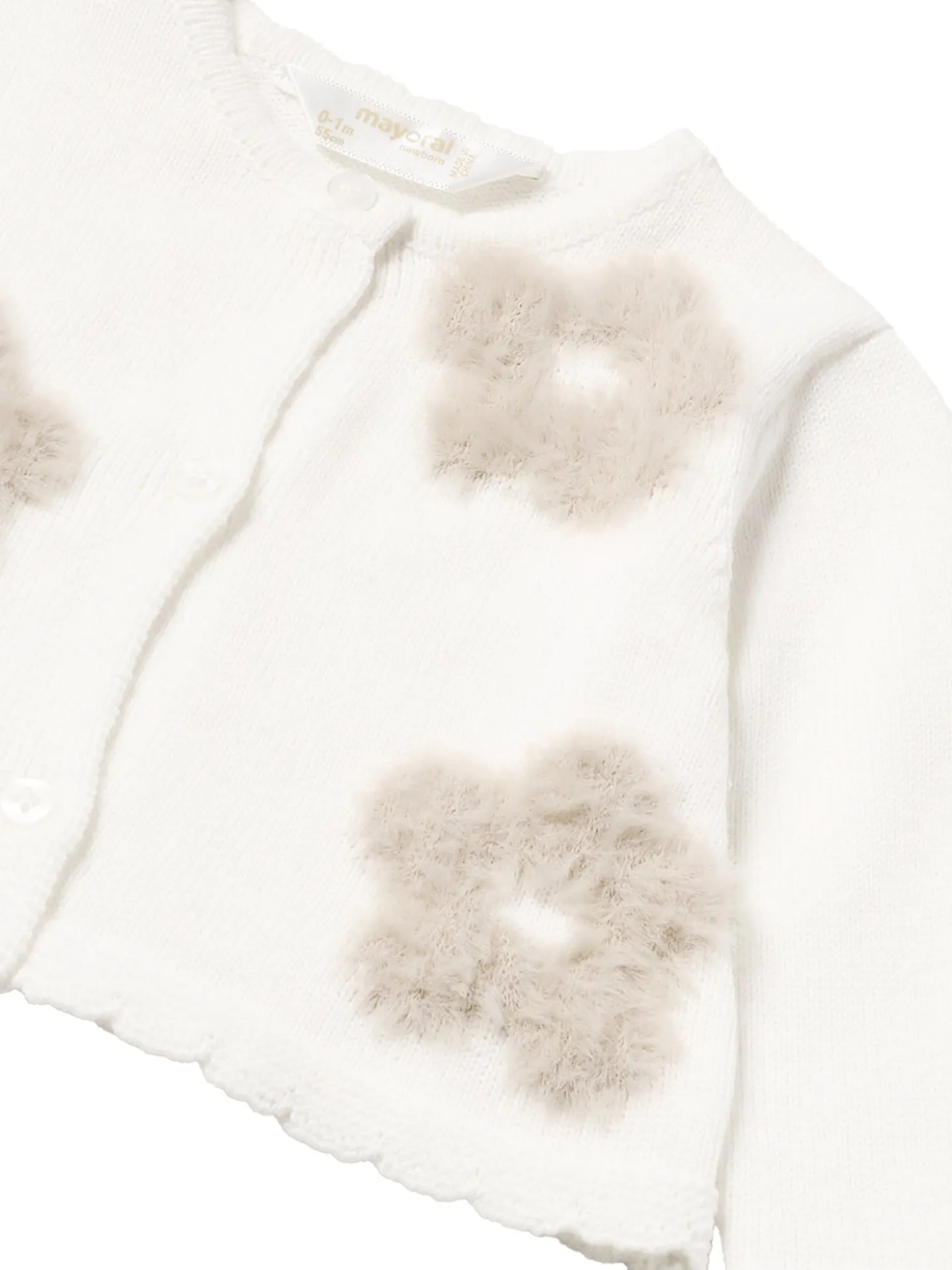 Completo tre pezzi salopette, maglia e cardigan beige multi