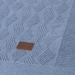 Copertina in maglia di cotone azzurro