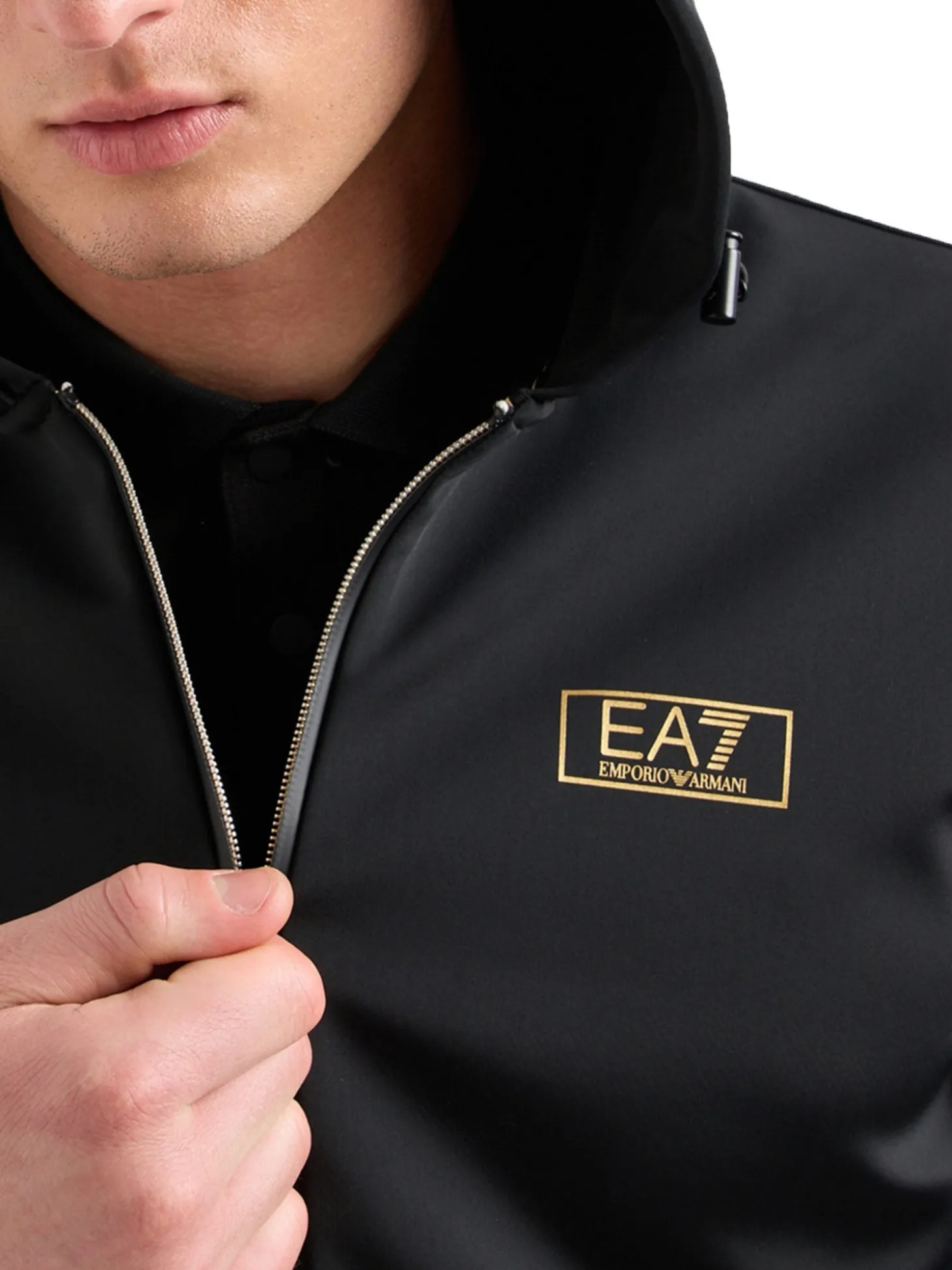 Felpa zip e cappuccio tessuto tecnico logo sul petto nero
