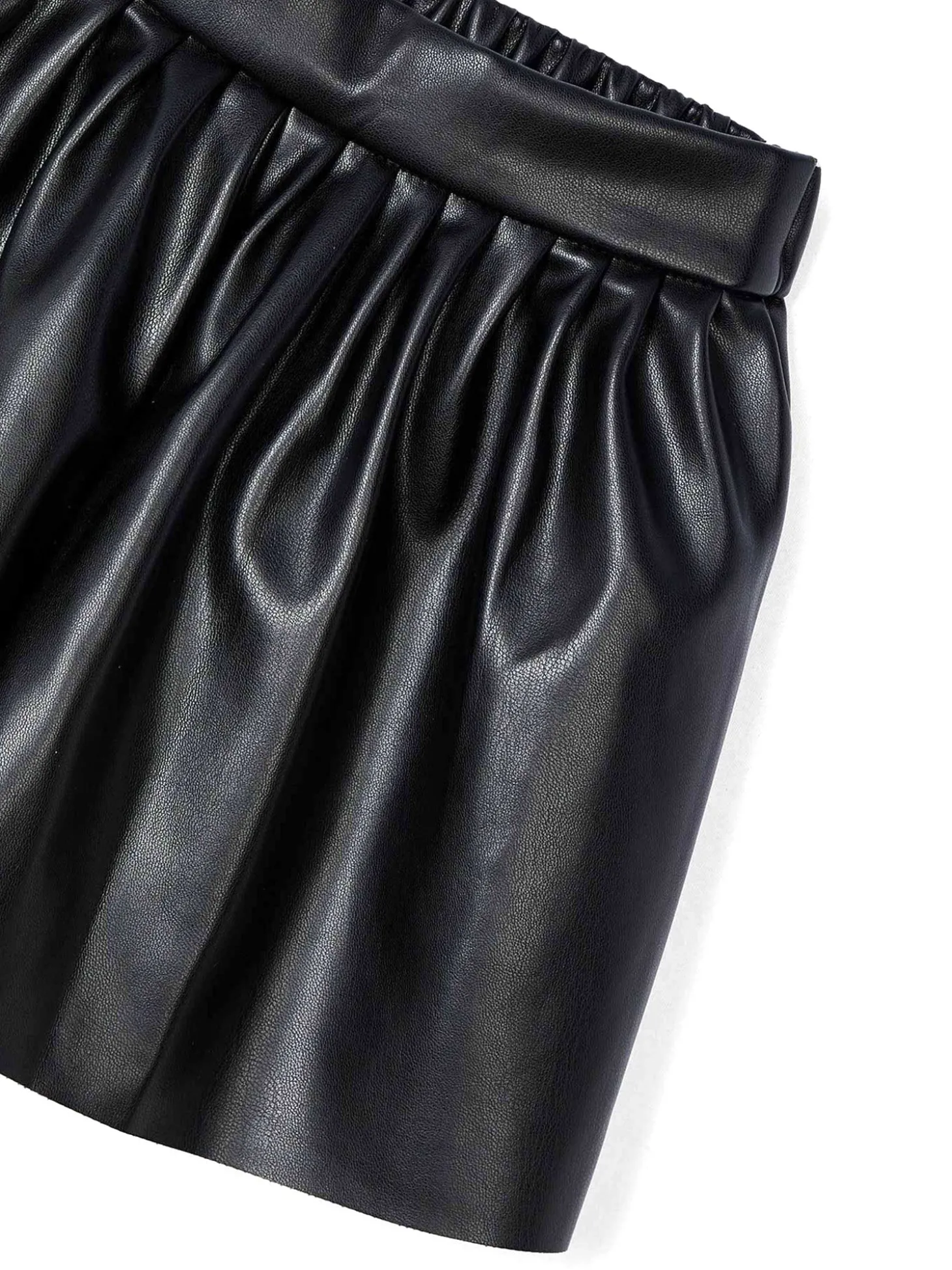 Gonna pantalone in ecopelle nero