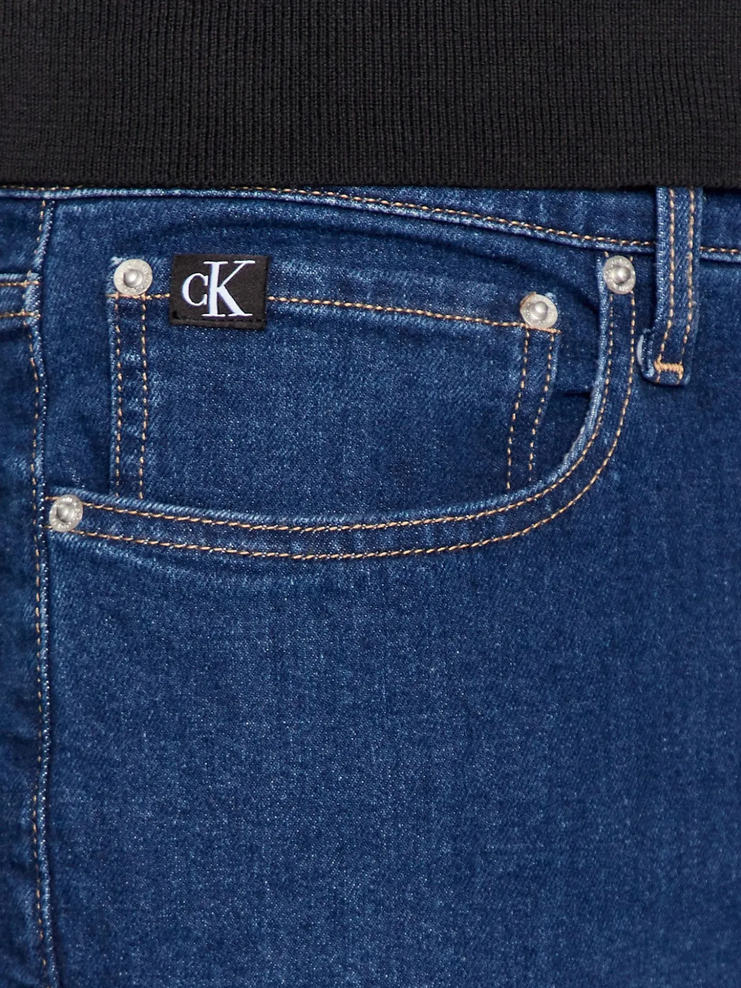 Jeans slim con 5 tasche denim scuro
