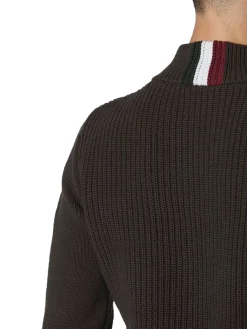 Maglia collo alto con bottoni e ricamo aquila turrita verde scuro