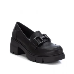 Mocassino con tacco largo e fibbia nero