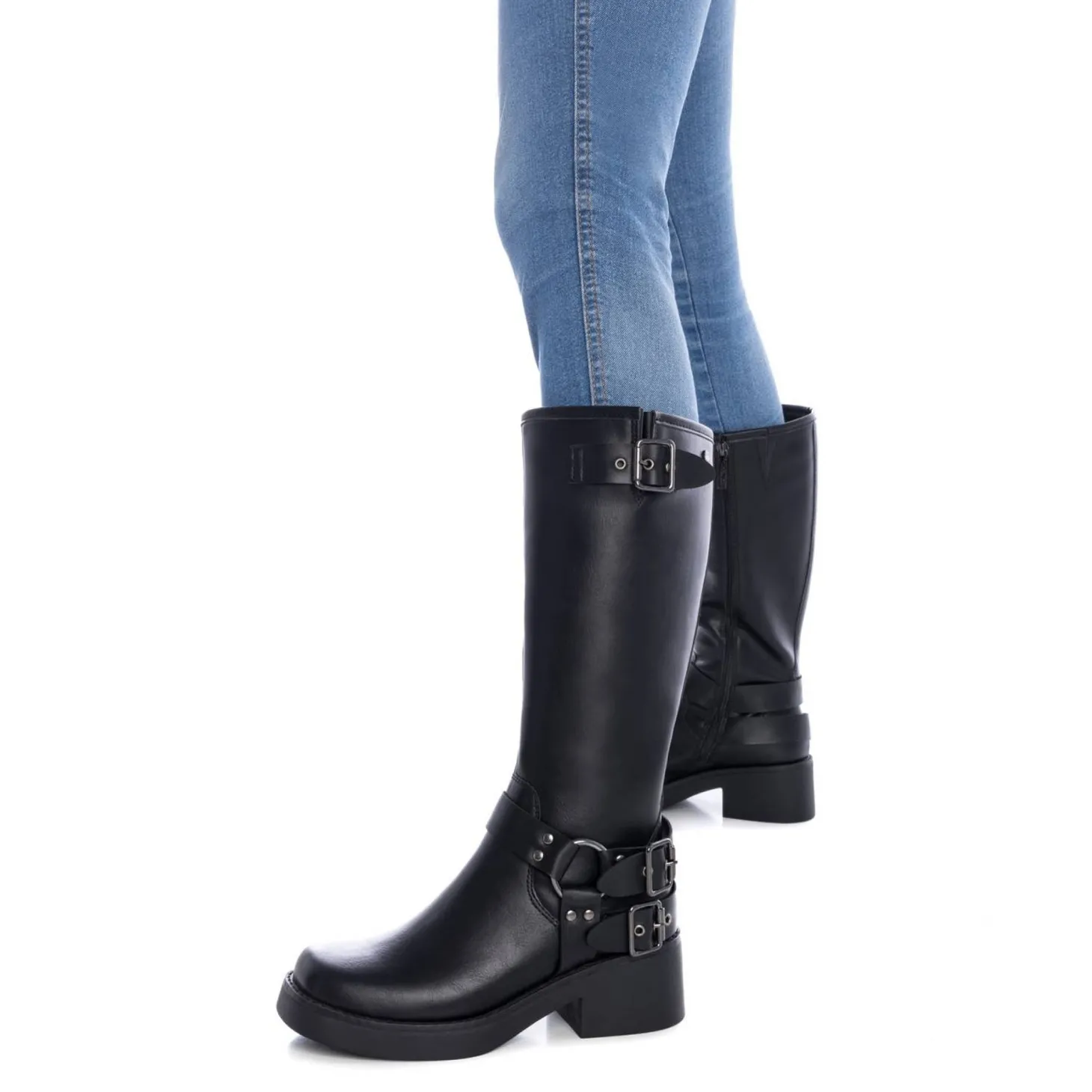 Stivale alto biker con fibbie nero