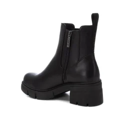 Stivaletto beatles con tacco nero