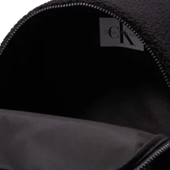 Zaino in teddy nero